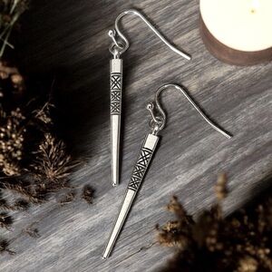 5 For $25💫Alternative Long Thin Silver Earrings